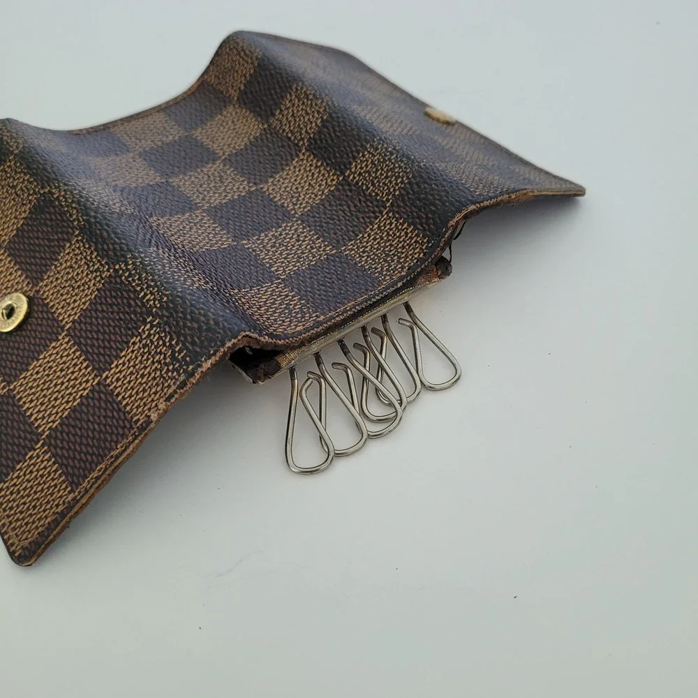 Louis Vuitton 6 Key Holder Damier Ebene Brown Canvas Wallet CT0044 France
